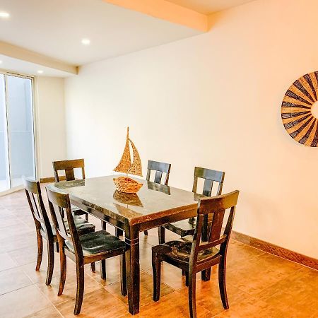 Beautiful 3 Bdr 2,5 Bath- Steps From Beach W/Pkg Tijuana Esterno foto